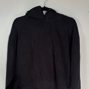 Zara Women's Black Hoodie Sweater